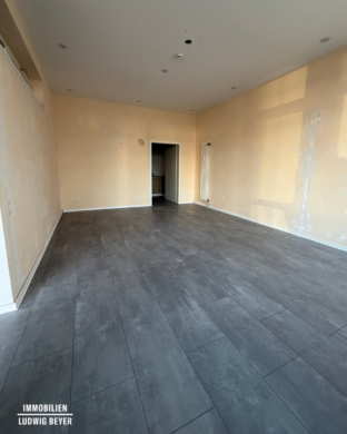 Ladengeschäft mit Parkplätzen, 85053 Ingolstadt, Verkaufsfläche