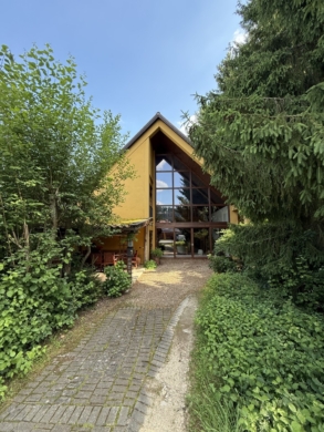 Von der Kirche zum besonderen Einfamilienhaus, 85072 Eichstätt, Einfamilienhaus